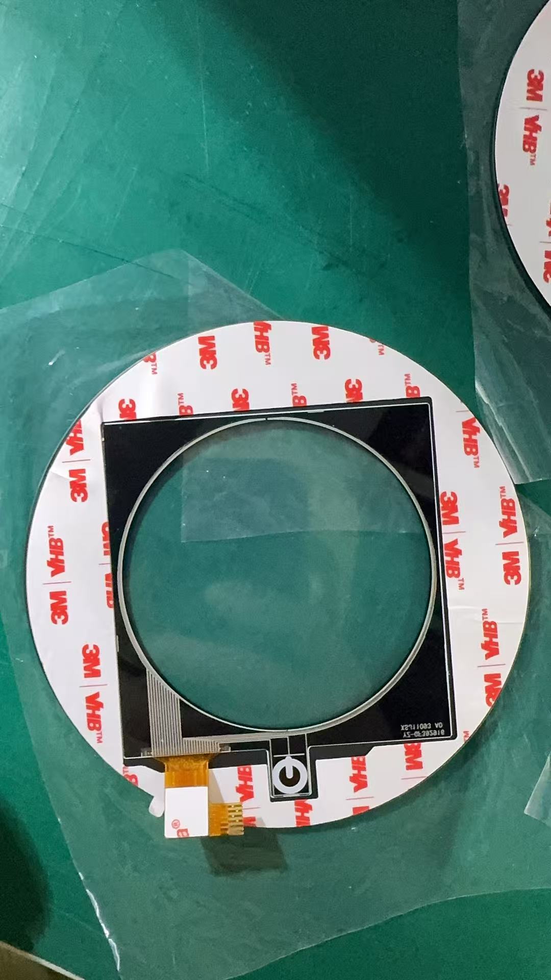 Fordele ved at bruge VHB dobbeltsidet tape til touchscreen dækpaneler